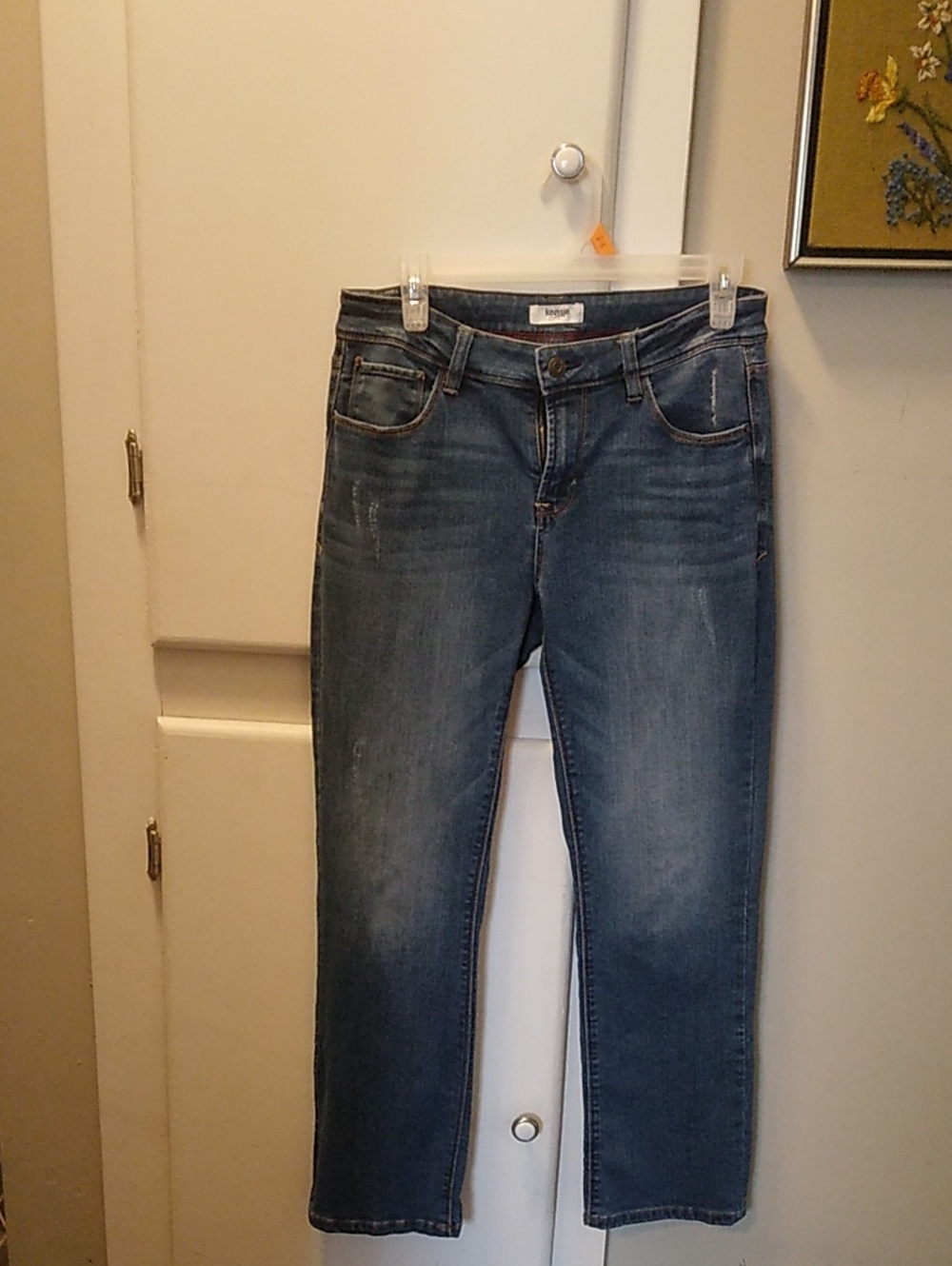 Kensie Straight Jeans
